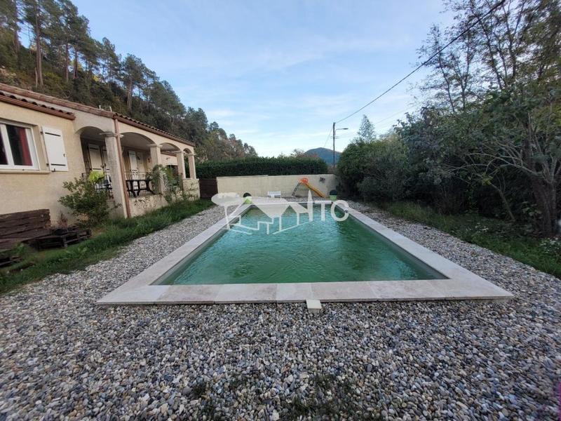 Maison - 108 m² - 4 pièces