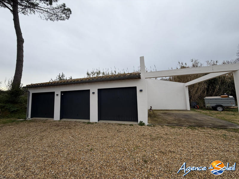 Maison - 267 m² - 7 pièces