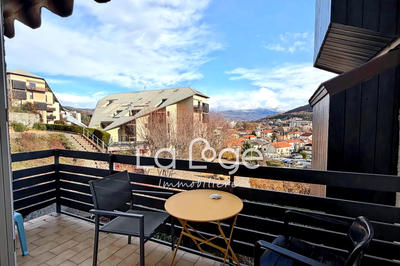 Appartement - 81 m² - 3 pièces