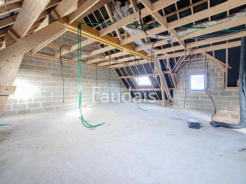 Maison - 139 m² - 6 pièces