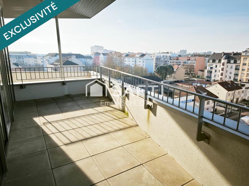 Appartement - 104 m² - 5 pièces