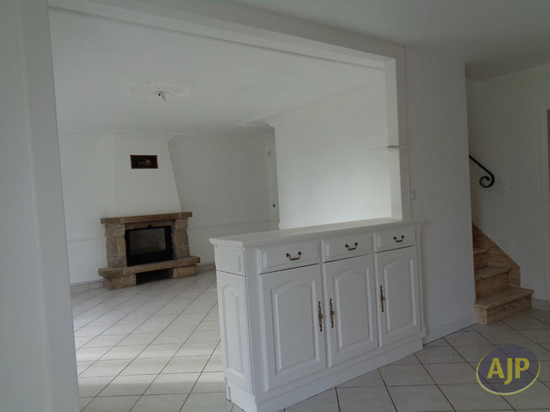 Maison - 108 m² - 6 pièces