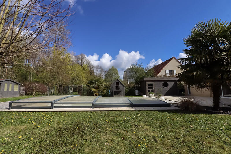 Maison - 132 m² - 6 pièces