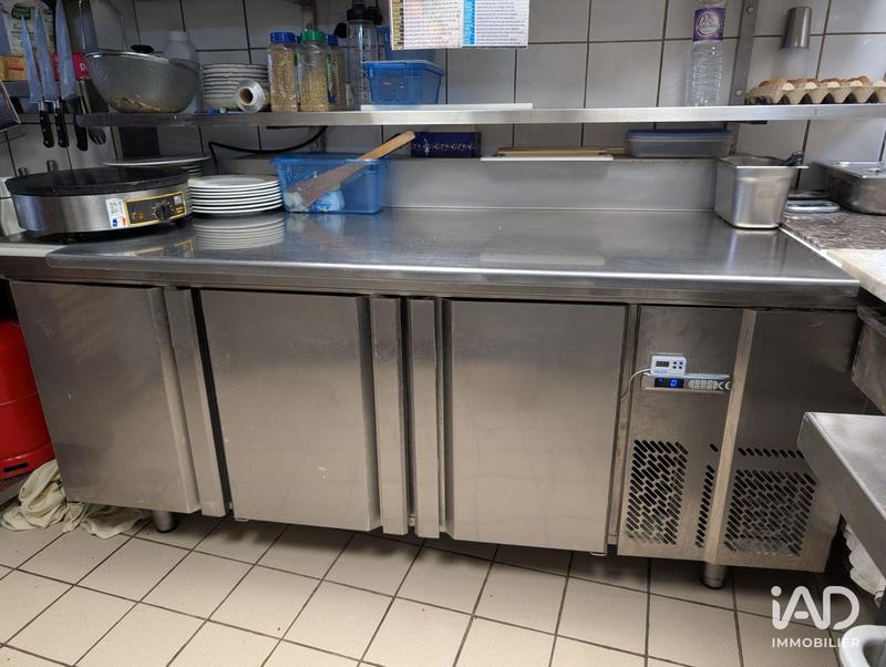 Local commercial - 200 m²