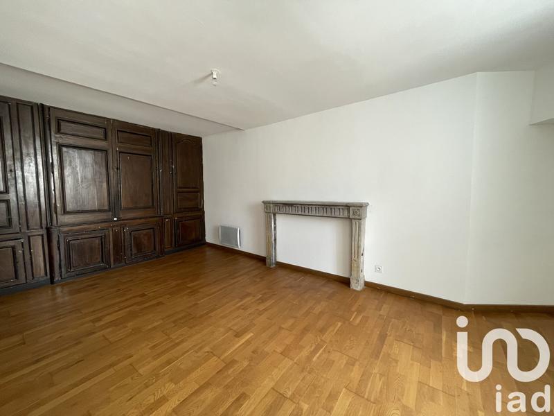 Maison - 360 m² - 17 pièces