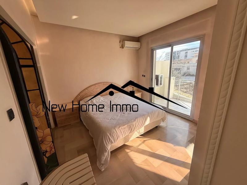 Appartement - 188 m² - 5 pièces