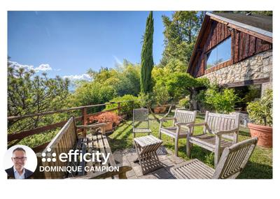 Villa - 196 m² - 8 pièces