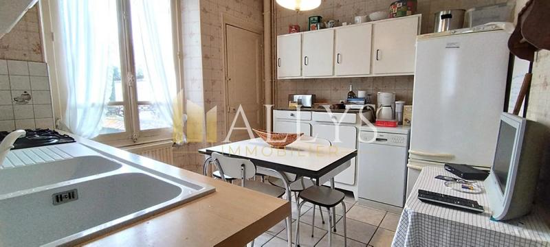 Maison - 120 m² - 5 pièces