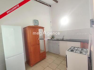 Maison traditionnelle - 80 m² - 3 pièces