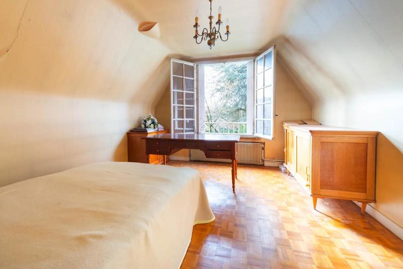 Maison - 160 m² - 5 pièces