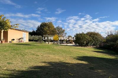 Villa - 171 m² - 6 pièces