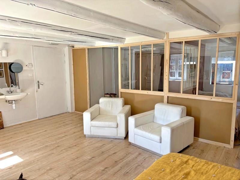 Maison - 270 m² - 7 pièces