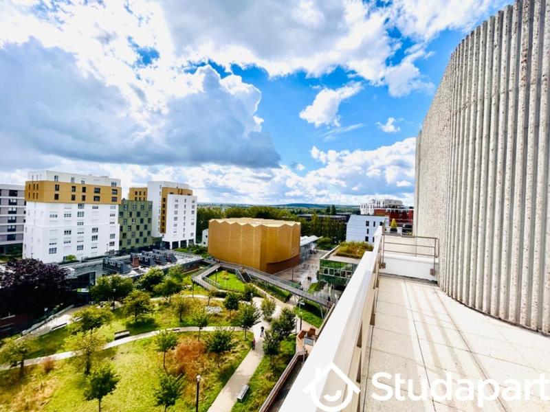 Chambre - 13 m² - 1 pièce