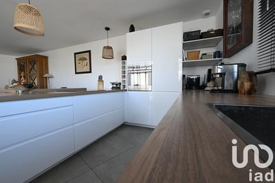 Maison - 137 m² - 4 pièces