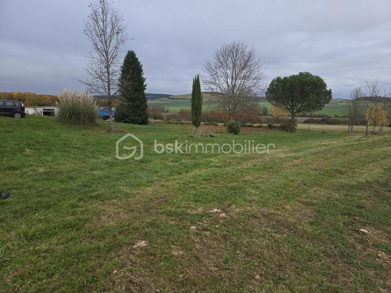 Demeure - 216 m² - 6 pièces