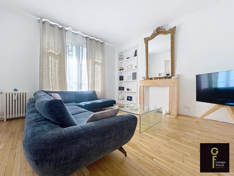 Appartement - 125 m² - 5 pièces