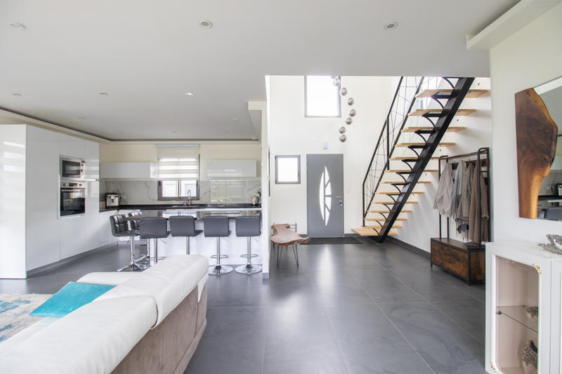 Maison - 122 m² - 6 pièces