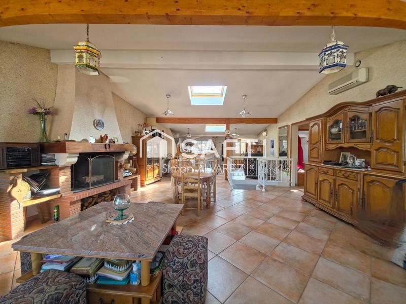 Appartement - 122 m² - 4 pièces