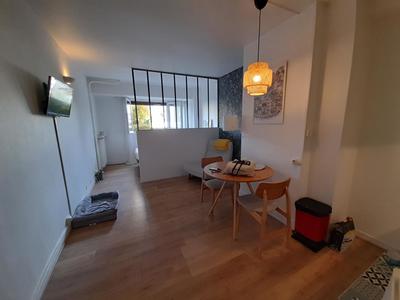 Studio - 29 m² - 2 pièces