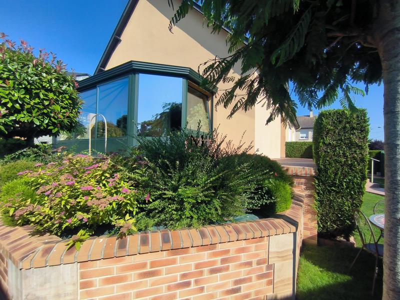 Maison - 166 m² - 9 pièces