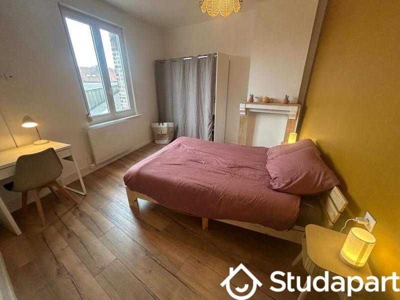 Chambre - 15 m² - 1 pièce