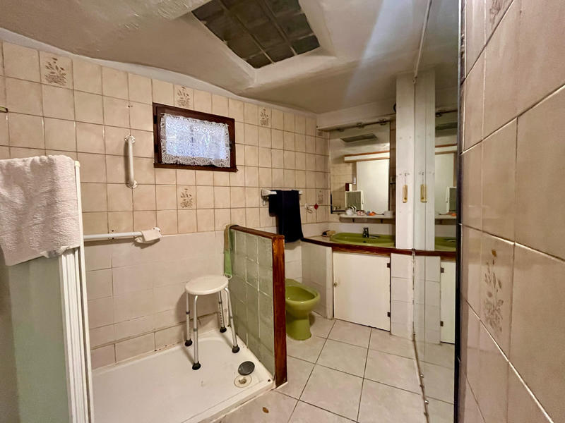 Appartement - 104 m² - 5 pièces