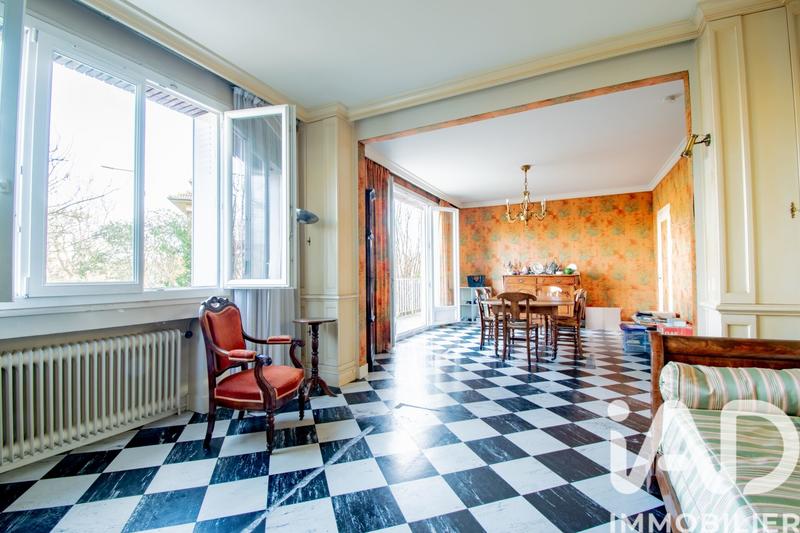 Appartement - 131 m² - 5 pièces