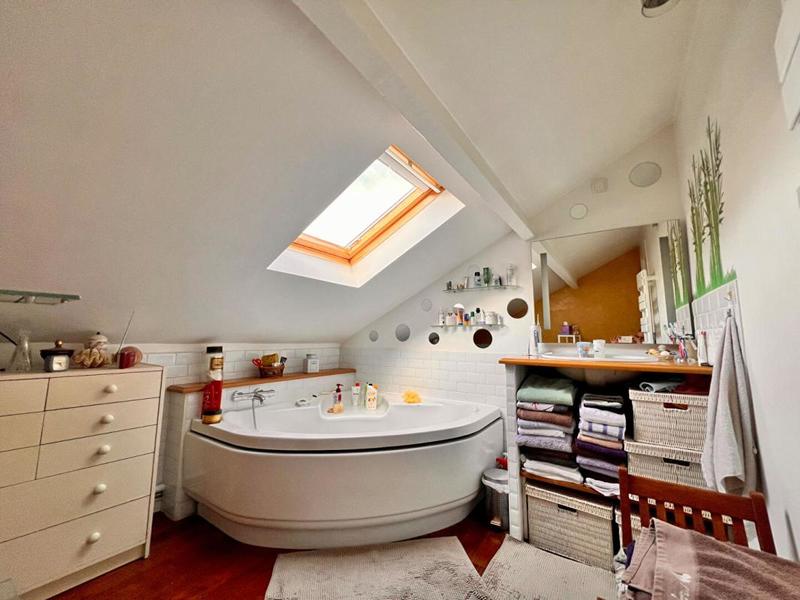 Maison - 115 m² - 5 pièces