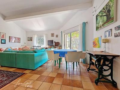 Villa - 144 m² - 5 pièces