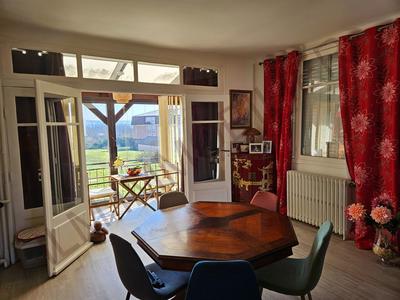 Maison - 89 m² - 4 pièces