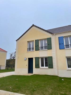 Appartement - 90 m² - 4 pièces