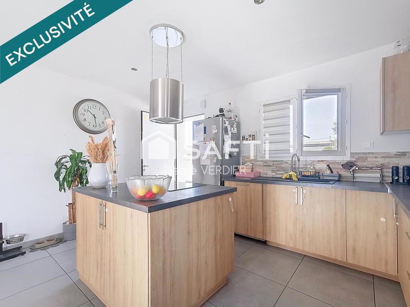 Maison - 80 m² - 4 pièces