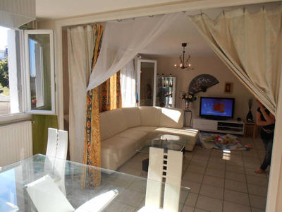 Appartement - 84 m² - 4 pièces