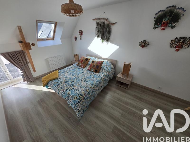 Maison - 254 m² - 11 pièces