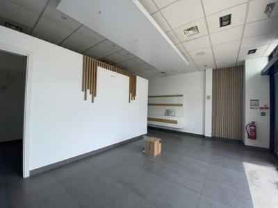 Local commercial - 110 m²