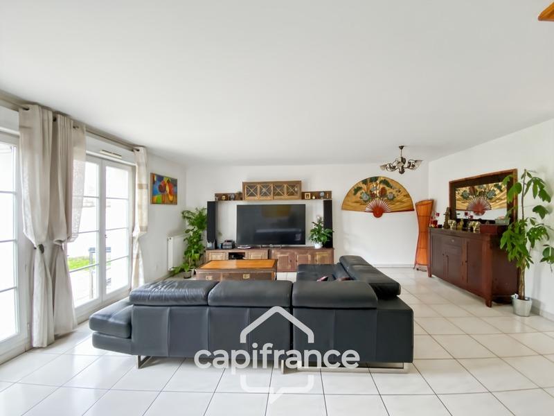 Maison - 153 m² - 7 pièces