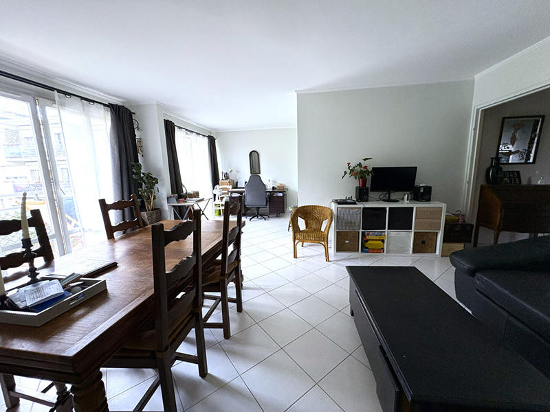 Appartement - 98 m² - 5 pièces