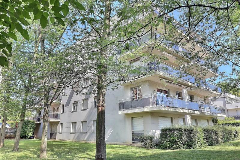 Appartement - 81 m² - 3 pièces