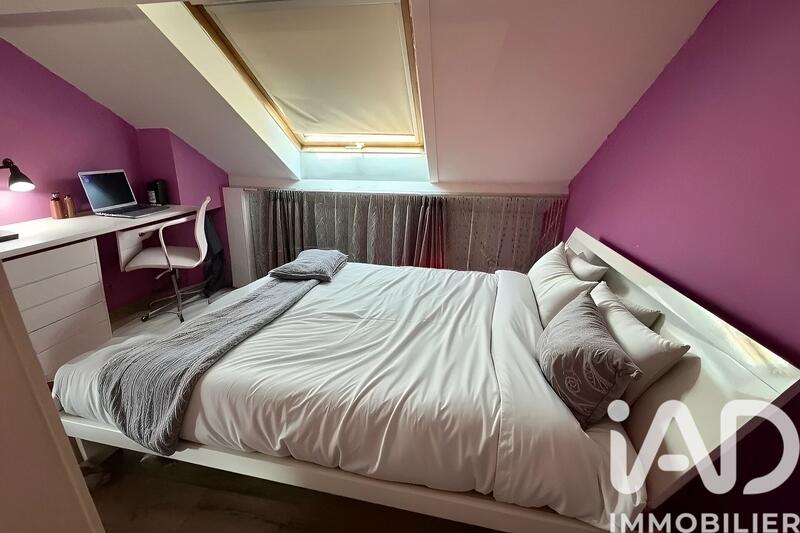 Maison - 175 m² - 12 pièces