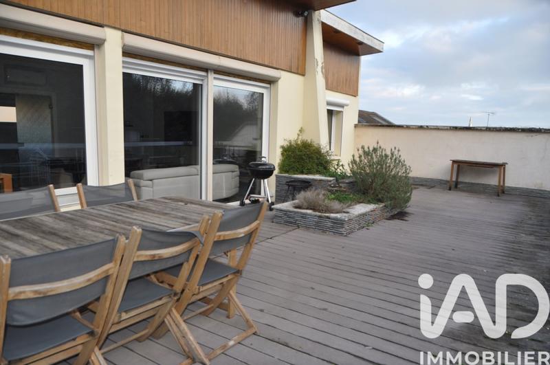 Maison de maîtres - 257 m² - 11 pièces