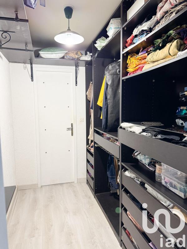 Appartement - 93 m² - 5 pièces