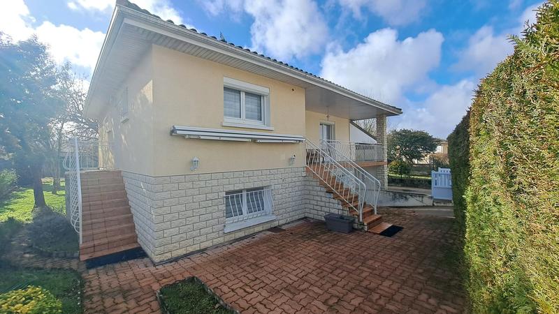 Maison - 138 m² - 5 pièces