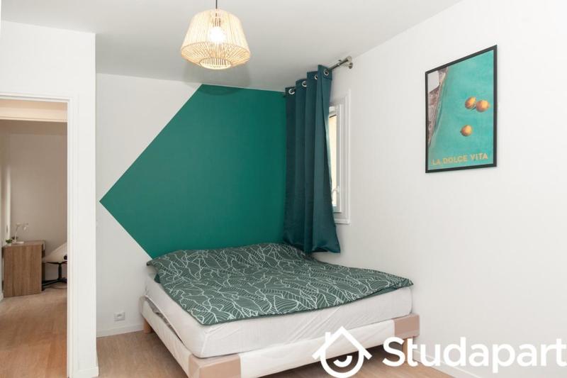 Appartement - 90 m² - 6 pièces