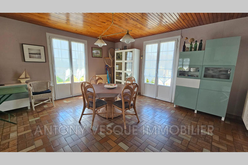 Maison - 107 m² - 6 pièces