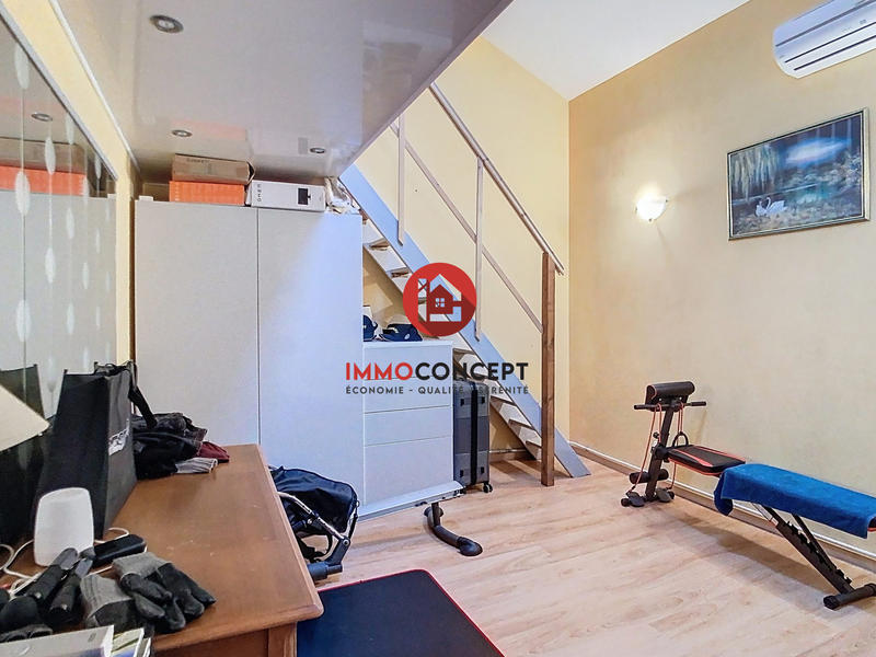 Appartement - 93 m² - 3 pièces