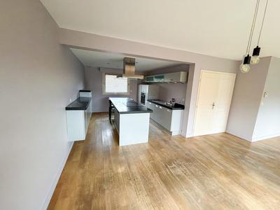 Maison - 109 m² - 5 pièces