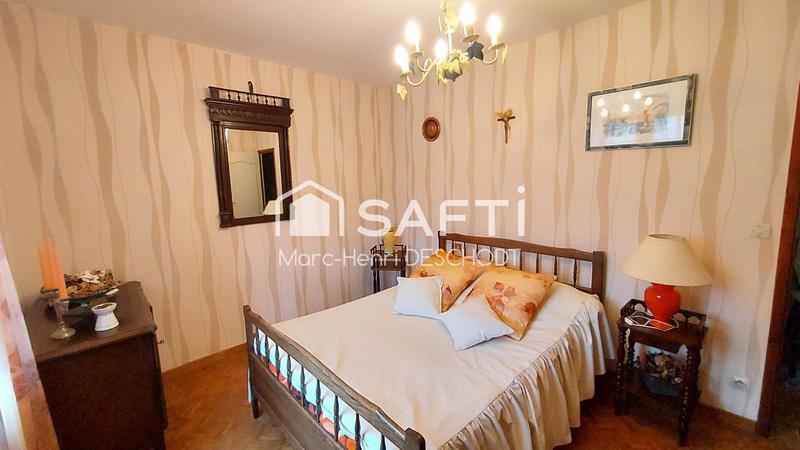 Maison - 90 m² - 5 pièces