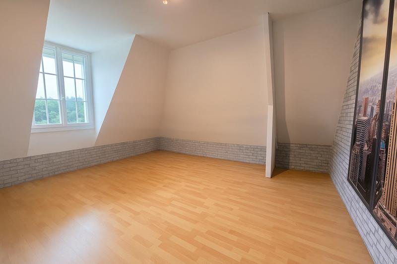 Maison - 173 m² - 5 pièces