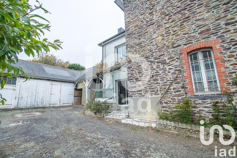 Maison - 137 m² - 6 pièces