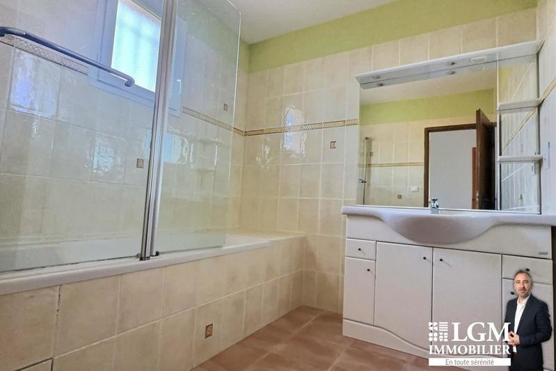 Mas - 280 m² - 8 pièces